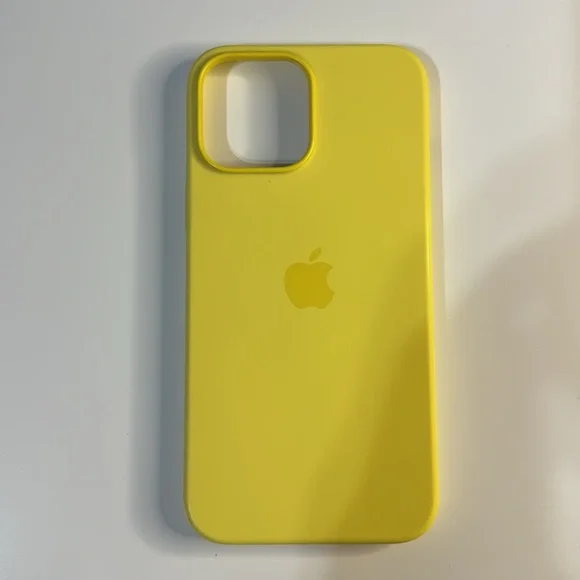 Apple iPhone 13 Pro Max Silicone Case - Yellow - Picture 2 of 8